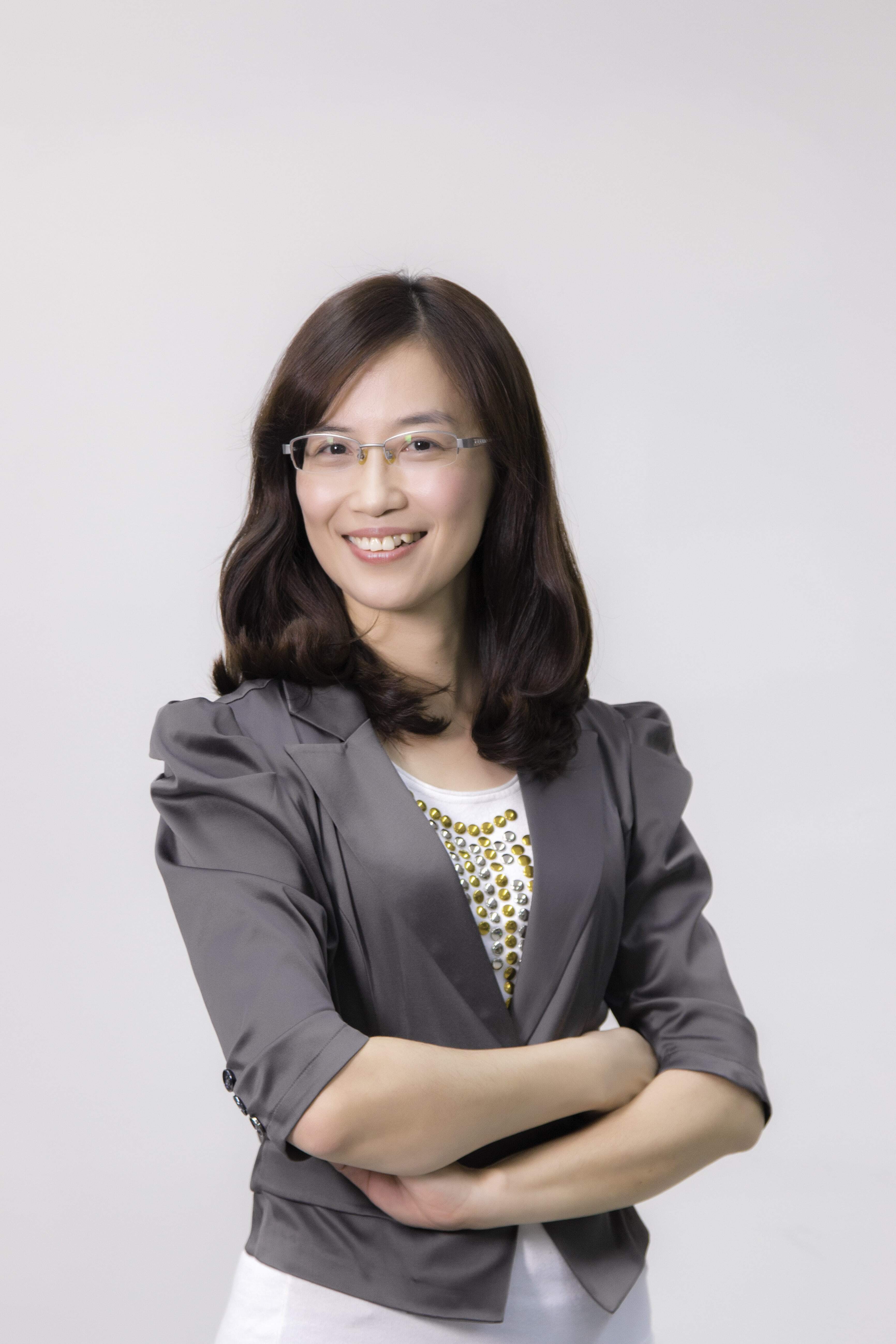 李藹慈 教授