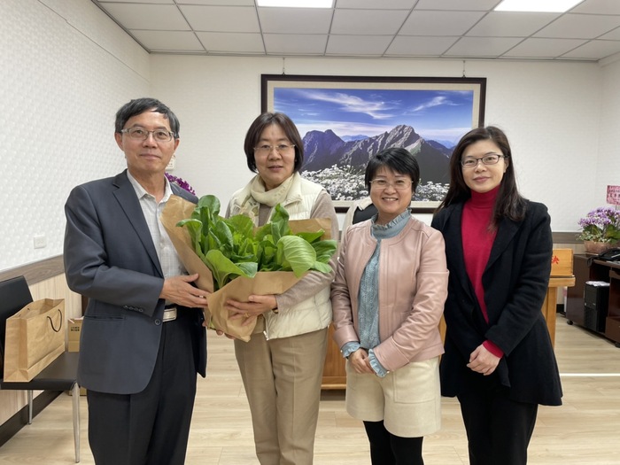 2023/2/16 拜訪 民雄鄉林于玲鄉長圖片