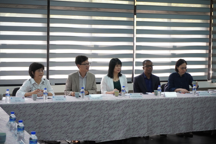 112年4月29日香港嶺南大學與國立中正大學簽署雙聯碩士學位學程協議及高齡跨域創新研究中心交流活動圖片