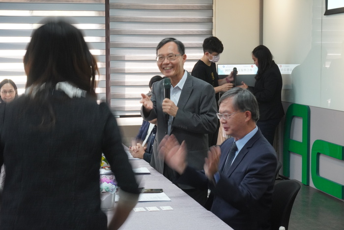 112年4月29日香港嶺南大學與國立中正大學簽署雙聯碩士學位學程協議及高齡跨域創新研究中心交流活動圖片
