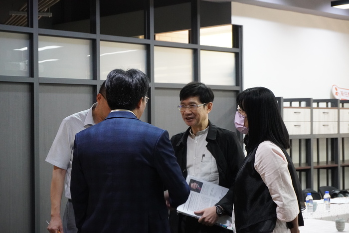 112年4月29日香港嶺南大學與國立中正大學簽署雙聯碩士學位學程協議及高齡跨域創新研究中心交流活動圖片