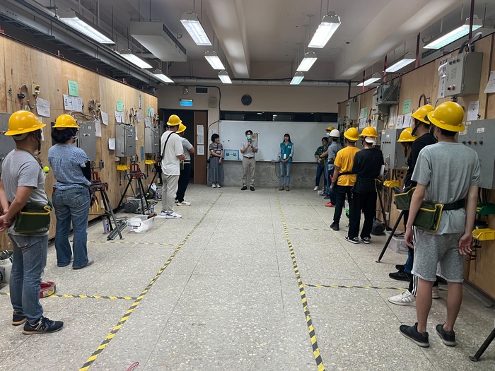 嘉義縣政府112年委外資訊技術類職前訓練-水電技術培訓班成果發表圖片