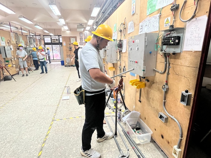 嘉義縣政府112年委外資訊技術類職前訓練-水電技術培訓班成果發表圖片