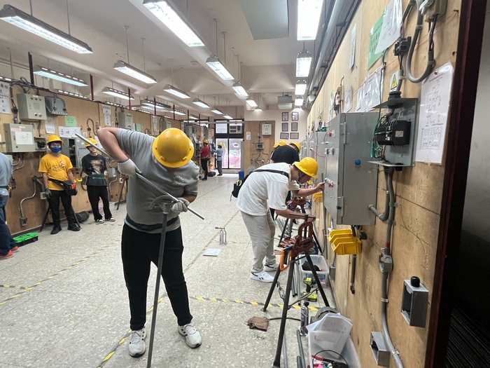 嘉義縣政府112年委外資訊技術類職前訓練-水電技術培訓班成果發表圖片