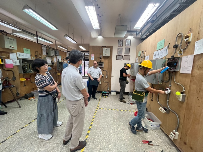 嘉義縣政府112年委外資訊技術類職前訓練-水電技術培訓班成果發表圖片